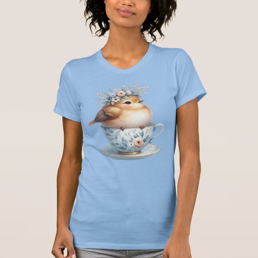 Schattigee Blauwe Vogel met Bloemenkroon in Teacup T-shirt (Voorkant)