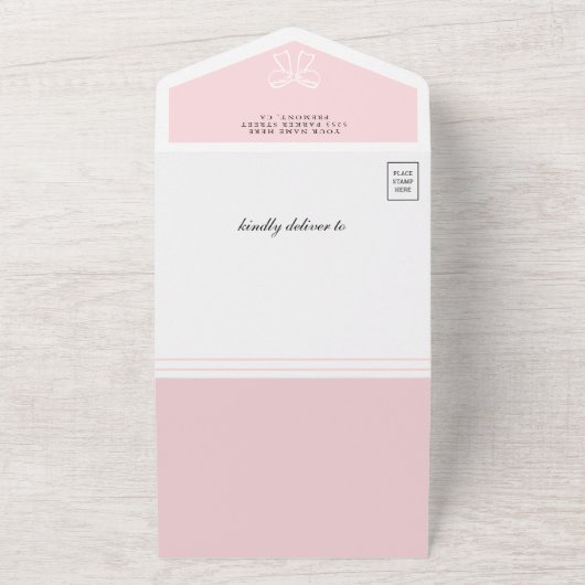 Schattigee Bloemen Blush Roze Coquette Bow Baby sh All In One Uitnodiging (Buitenkant)