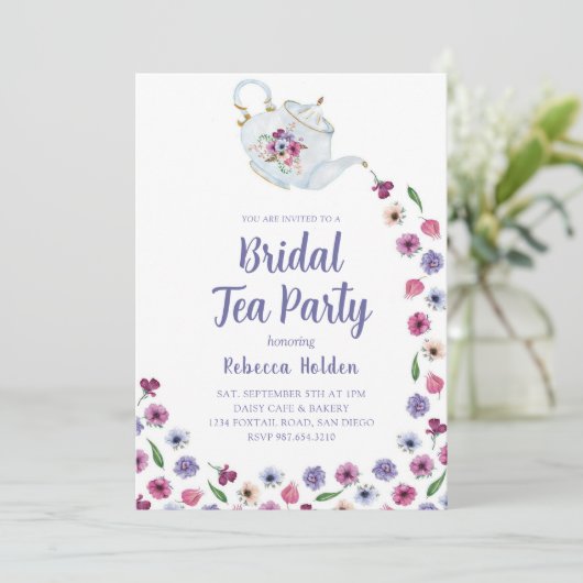 Schattigee Bloemen Bruids Tea Brunch Party Uitnodi Kaart (Staand voorkant)