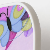 Schattigee bloemen en vlinders op paarse pickleball paddle (Links Detail)