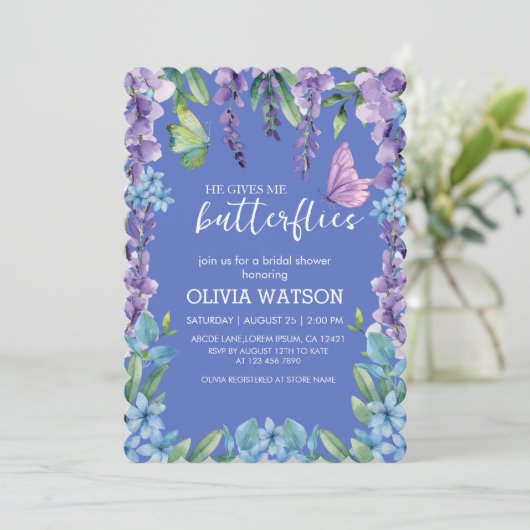 Schattigee bloemen Hij geeft me vlinders Vrijgezel Kaart (Staand voorkant)