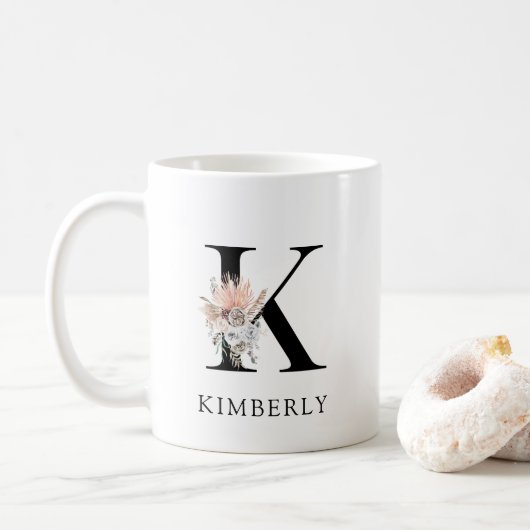 Schattigee bloemen Waterverf Boho Monogram Koffiemok (Met donut)