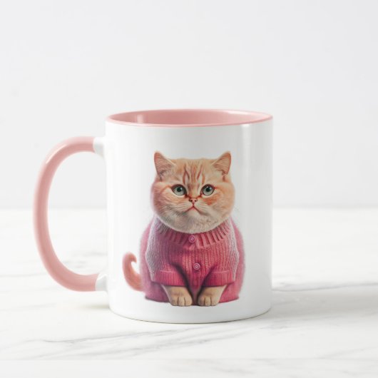 Schattigee Blonde Kat Mok met Roze Jas - "Purrr" (Links)