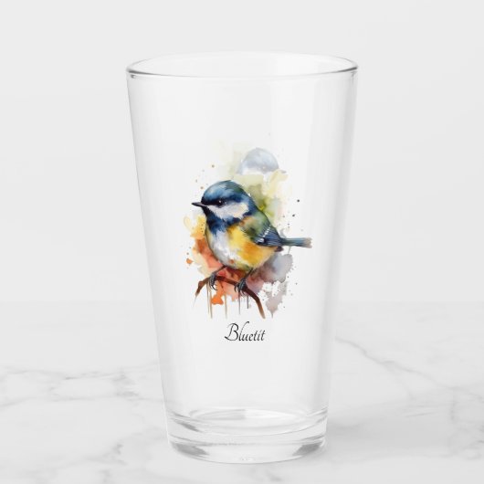 Schattigee bluetit zittend op een tak glas (Voorkant)