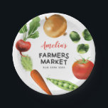Schattigee Boeren Markt Verjaardagsfeestje Groente Papieren Bordje<br><div class="desc">Schattigee boeren marktthema kind's verjaardagsfeestpapier bord met handgetekende illustraties van spruitjes,  wortel,  ui,  tomaat,  zoete erwten,  beat. Geweldig feestthema voor zowel meisjes als jongens.</div>