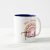 Schattigee Boho Rainbow Teacher Appreciation Monog Tweekleurige Koffiemok (Voorkant rechts)