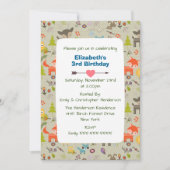 Schattigee bosdieren en bloemen verjaardagsuitnodi kaart (Voorkant)