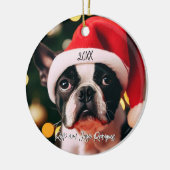 Schattigee Boston Terrier Puppy met Santa Hat Keramisch Ornament (Links)