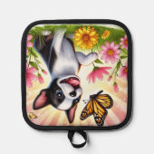 Schattigee Boston Terrier puppy spelen met vlinder Pannenlap (Voorkant)