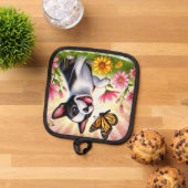 Schattigee Boston Terrier puppy spelen met vlinder Pannenlap (Top down)