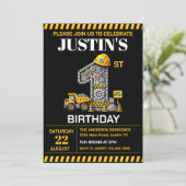 Schattigee bouw 1e verjaardagsfeest kaart (Staand voorkant)