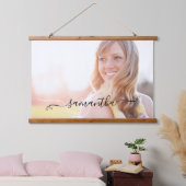 Schattigee Bow Signature Name Hangend Wandkleed (Slaapkamer)