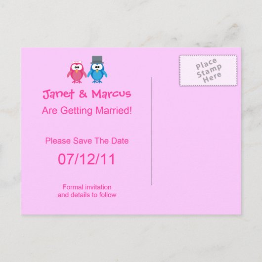 Schattigee bruid & bruidegom uilen Save the Date W Aankondigingskaart (Achterkant)