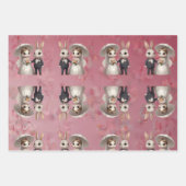 Schattigee bruiloft konijntje paar holding handen inpakpapier vel (Voorkant 2)