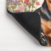 Schattigee bruine teckel en kosmos bloemen muismat (Hoek)