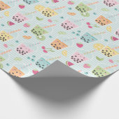 Schattigee Bubble Tea op lichtblauwe witte streep Cadeaupapier (Hoek)