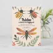 Schattigee Bug Insect Thema Verjaardagsfeestuitnod Kaart (Staand voorkant)