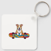 Schattigee Bull Terrier op een skateboard Sleutelhanger (Achterkant)