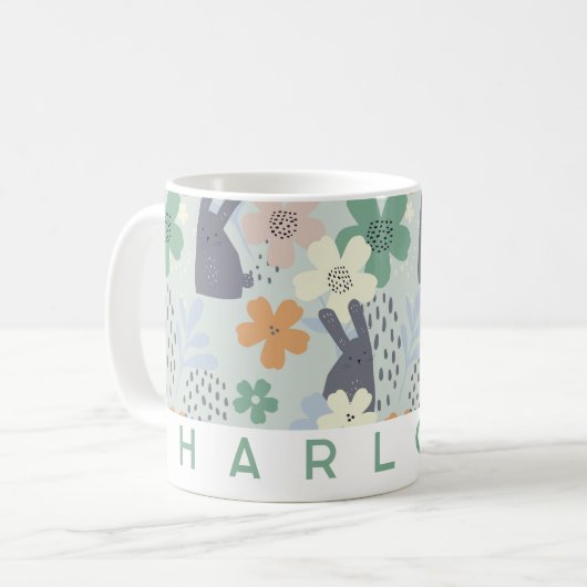 Schattigee Bunny en Floral gepersonaliseerde mok | (Voorkant links)