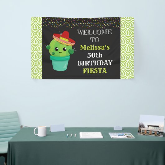 Schattigee Cactus in een Sombrero Birthday Fiesta Spandoek (Beurs)