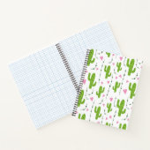 Schattigee cactus met harten in het groen notitieboek (Binnen)