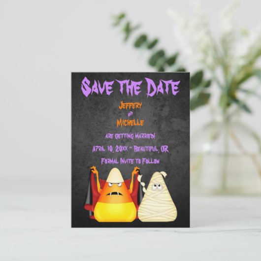 Schattigee Candy Corn Halloween Wedding Save the D Aankondigingskaart (Staand voorkant)