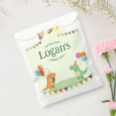 Schattigee Cartoon Dinosaurus Verjaardagsfeest Bedankzakje (Gezegeld)