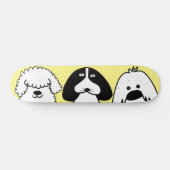 Schattigee Cartoon Dog Speels Huisdier Ontwerp Persoonlijk Skateboard (Horizontaal)