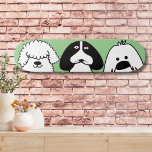 Schattigee Cartoon Dog Speels Huisdier Ontwerp Persoonlijk Skateboard<br><div class="desc">Show je liefde voor schaatsen en hondencultuur uit met dit schattige roze skateboard deck, met een speels trio van cartoon-achtige pups! Het leuke en minimalistische ontwerp maakt het ideaal voor hondenliefhebbers, dierenverzorgers en schaatsers die een uniek en opvallend bord willen. De gedurfde zwart-witte hondenillustraties poppen tegen de zacht roze achtergrond,...</div>