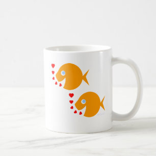 Schattigee Cartoon Goldfish Passen getrouwd in Lov Koffiemok