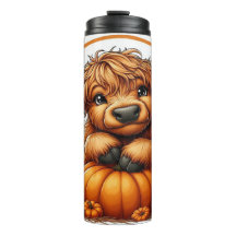 Schattigee Cartoon Highland Koe met pompoenen