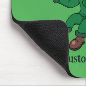 Schattigee cartoon kabouter met klaverblad en rege muismat (Hoek)