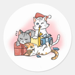 Schattigee Cartoon kerstkatten spelen met cadeaus Ronde Sticker