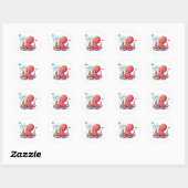 Schattigee, cartoon octopus met vis ronde sticker (Vel)