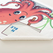 Schattigee, cartoon octopus met vis sherpa deken (3/4)