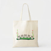 Schattigee Cartoon op gras met bloemen Tote Bag (Voorkant)