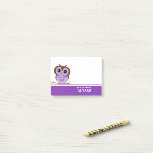 Schattigee Cartoon Paarse Uil Post-it® Notes (Op bureau)