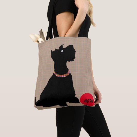 Schattigee Cartoon Scottie Dog met rode bal Canvas Tote Bag (Dichtbij)