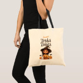 Schattigee Cartoon Witch Ghosts Pumpkins Trick & T Tote Bag (Voorkant (product))