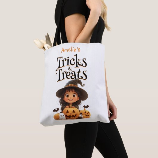 Schattigee Cartoon Witch Ghosts Pumpkins Trick & T Tote Bag (Dichtbij)