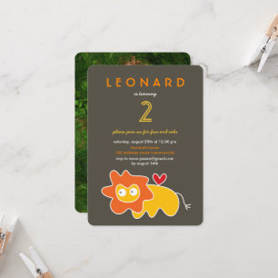 Schattigee Cartoon Yellow Lion Kinder foto Verjaar Kaart