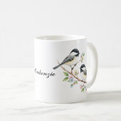 Schattigee chickadees op Floral Branch Custom Name Koffiemok (Voorkant rechts)