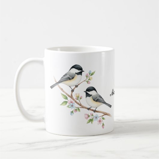 Schattigee chickadees op Floral Branch Custom Name Koffiemok (Links)