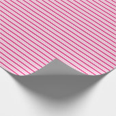 Schattigee chique roze & witte strepen cadeaupapier (Hoek)