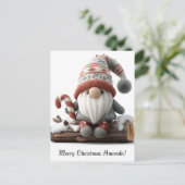 Schattigee Christmas Gnome met een snoepriet op ee Briefkaart (Staand voorkant)