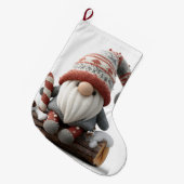 Schattigee Christmas Gnome met een snoepriet op ee Grote Kerstsok (Voorkant (Hangend))