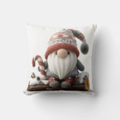 Schattigee Christmas Gnome met een snoepriet op ee Kussen (Voorkant)