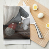 Schattigee Christmas Gnome met een snoepriet op ee Theedoek (Quarter Fold)