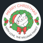 Schattigee Christmas Label Stickers met kat en kra<br><div class="desc">Omarm de vakantiedrang met deze grappige Kerst stickers. Deze ronde stickers zijn voorzien van een grappige en schattige kat genesteld in een feestelijke krans, het toevoegen van een vleugje katachtige charme aan uw kerstversiering. Perfect voor kattenliefhebbers, deze stickers zijn puur effect voor het afdichten van kaarten, cadeaus en het verspreiden...</div>