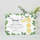 Schattigee citroen en hommel 1e verjaardag kaart (Staand voorkant)